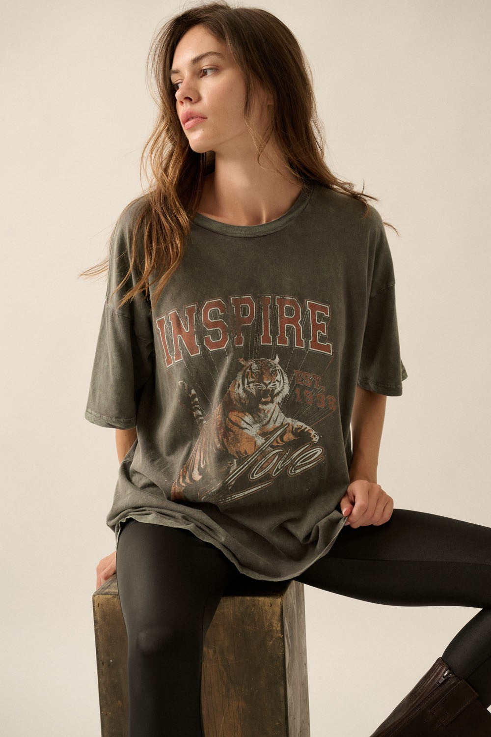 Inspired Tiger Vintage-Wash Oversize Graphic Tee – Soho Social
