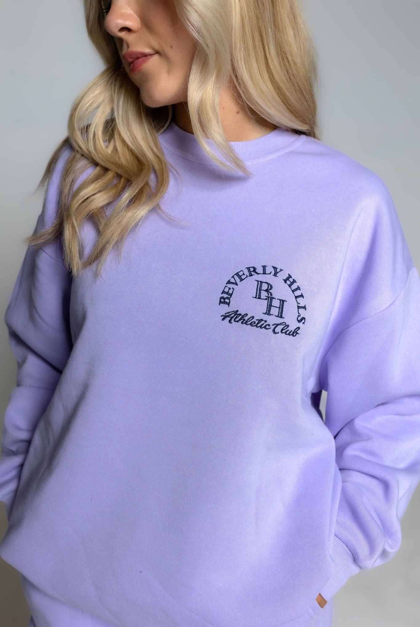 BEVERLY HILLS CREW FLEECE PULLOVER - Soho Social
